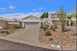 1138 E Amberwood Drive, Phoenix AZ 85048