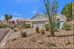 1138 E Amberwood Drive, Phoenix AZ 85048