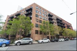 520 W Huron Street #GU-57, Chicago IL 60654