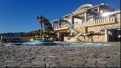 Hilltop Mansion with 8 Bedrooms and Stunning Seaviews