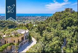 Luxury home with a view of the Tyrrhenian Coast, from the Gulf of La Spezia to Livorno