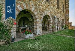 Medieval stronghold overlooking the border between the provinces of Siena and Grosseto