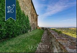 Medieval stronghold overlooking the border between the provinces of Siena and Grosseto