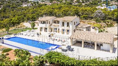 Mediterranean villa in Port Andratx with dream views and absolute privacy