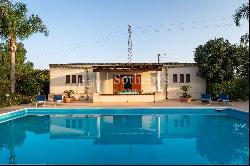Villa with swimming pool near the park of Selinunte