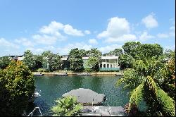 Waterway View Luxury Resort Style Bungalow