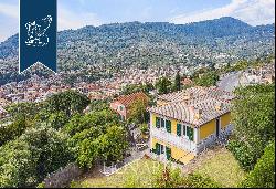 Wonderful property for sale with a view of the Ligurian Sea