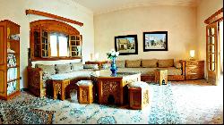 Outstanding villa off the road to Ourika