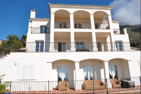 Semi-Detached for sale in Málaga, Istán, Istán 29611