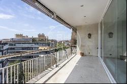 230 SQM LUXURY PENTHOUSE WITH VIEWS FOR SALE IN GALVANY, BARCELO, Barcelona 08021