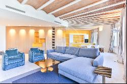 EXCLUSIVE 148 M2 FLAT IN ONE OF THE MOST SOUGHT-AFTER AREAS OF B, Barcelona 08007