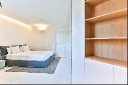 EXCLUSIVE 148 M2 FLAT IN ONE OF THE MOST SOUGHT-AFTER AREAS OF B, Barcelona 08007