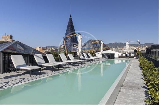 EXCLUSIVE MODERNIST PENTHOUSE IN CASA BUReS, Barcelona 08007