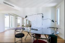 EXCLUSIVE MODERNIST PENTHOUSE IN CASA BURÉS, Barcelona 08007