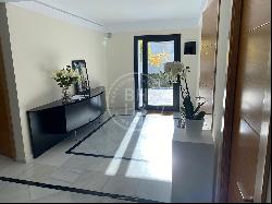 Villa for sale in Málaga, Marbella, Los Naranjos Golf, Marbella 29660