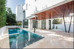 Villa for sale in Málaga, Marbella, Casablanca, Marbella 29602