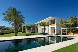 Majestic brand-new villa situated in a unique and privileged loc, Casares 29690