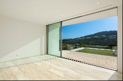 Majestic recently built villa situated in a unique and privilege, Casares 29690