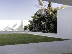 Unique zen-style villa situated front line golf in Guadalmina Al, Marbella 29670