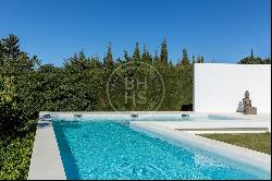 Villa for sale in Málaga, Marbella, Guadalmina Alta, Marbella 29670
