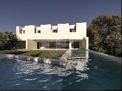 Unique zen-style villa situated front line golf in Guadalmina Al, Marbella 29670