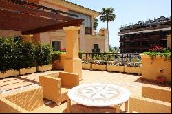 Superb front line beach apartment located in the renown urbanisa, Marbella 29660