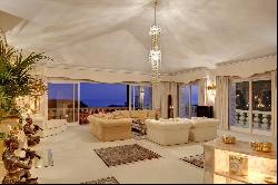 Extraordinary palatial mansion with panoramic views in Rio Real , Marbella 29603