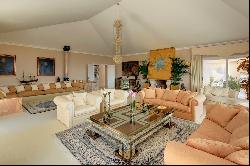 Extraordinary palatial mansion with panoramic views in Rio Real , Marbella 29603