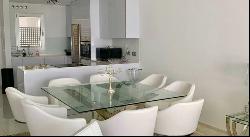 Brand-new modern apartment on the New Golden Mile, Estepona 29680