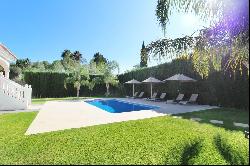 Lovely family villa in Atalaya de Río Verde, Nueva Andalucía, Marbella 29660