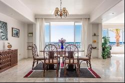 Bright and spacious fully renovated frontline duplex penthouse w, Marbella 29660