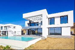 Modern off-plan villa in a boutique development in a prime locat, Malaga 29016