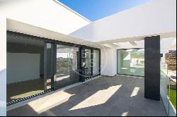 Modern off-plan villa in a boutique development in a prime locat, Málaga 29016