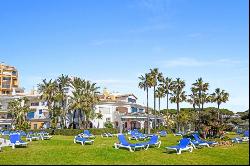 Large charming duplex ground floor apartment in a privileged fro, Marbella 29604