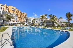 Large charming duplex ground floor apartment in a privileged fro, Marbella 29604