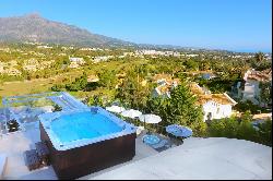 Fully renovated villa with panoramic sea and mountain views situ, Marbella 29660