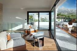 Spectacular double duplex penthouse in an off-plan development o, Marbella 29602