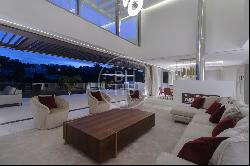 Brand-new ultramodern villa with panoramic views in La Quinta, B, Benahavis 29679