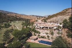 Impressive elegant Andalusian-style front line golf villa with p, Benahavis 29679