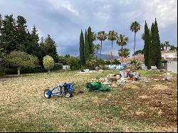 Extensive southwest-facing plot with project and open views in G, Marbella 29670