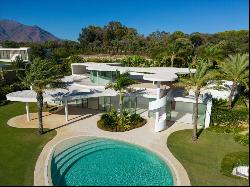 Majestic recently built villa situated in a unique and privilege, Casares 29690