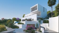 Impressive south-west facing off-plan villa located in La Reserv, Benahavís 29679