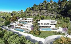 Impressive south-west facing off-plan villa located in La Reserv, Benahavis 29679