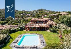 Refined estate with panoramic pool in front of the Maddalena Archipelago