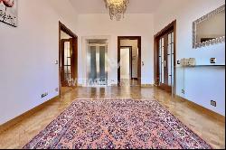 Elegant Mediterranean villa with guest house & magnificent lake view for sale in Lugano