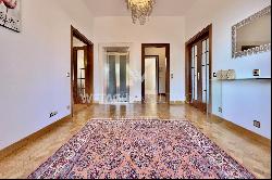 Elegant Mediterranean villa with guest house & magnificent lake view for sale in Lugano