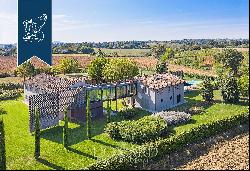 Finely-renovated luxury estate for sale in the province of Ravenna