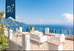 Refined estate by the sea of the Amalfi Coast