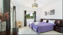 4 bedroom villa with pool and garden, Albufeira, Algarve