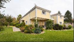 Villa with pool and garden, for sale, Lea do Balio, Portugal